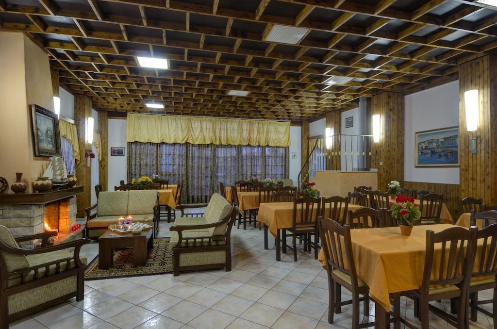 Izela Hotel カラ・ネラ エクステリア 写真